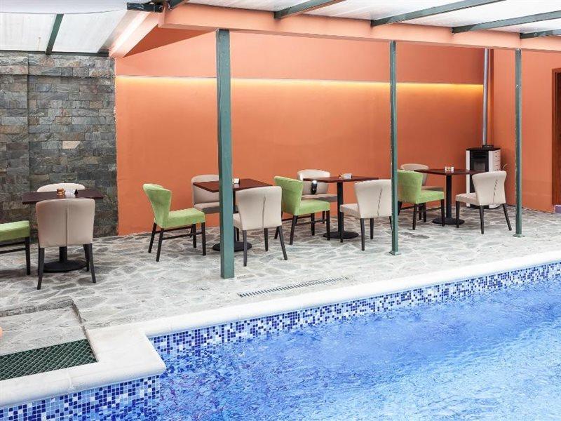 Modern Inn Boutique Hotel Скопие Екстериор снимка