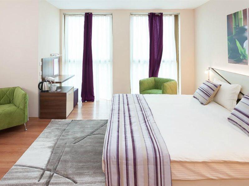 Modern Inn Boutique Hotel Скопие Екстериор снимка