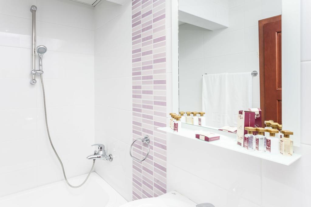 Modern Inn Boutique Hotel Скопие Екстериор снимка