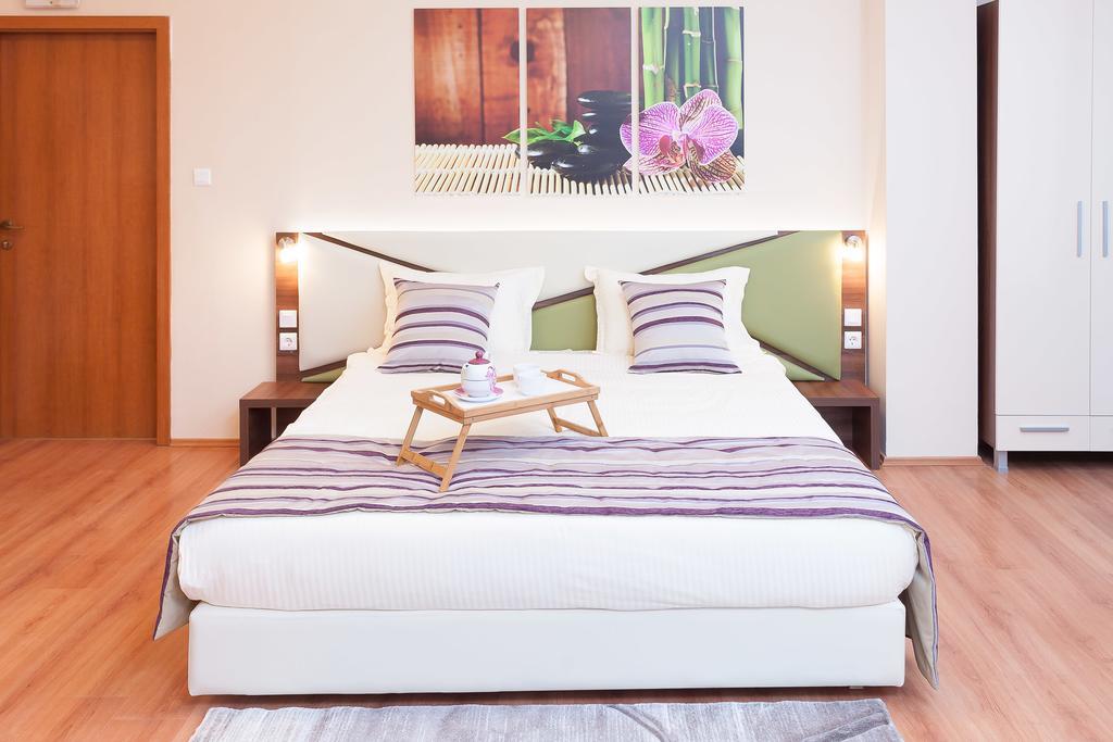 Modern Inn Boutique Hotel Скопие Екстериор снимка