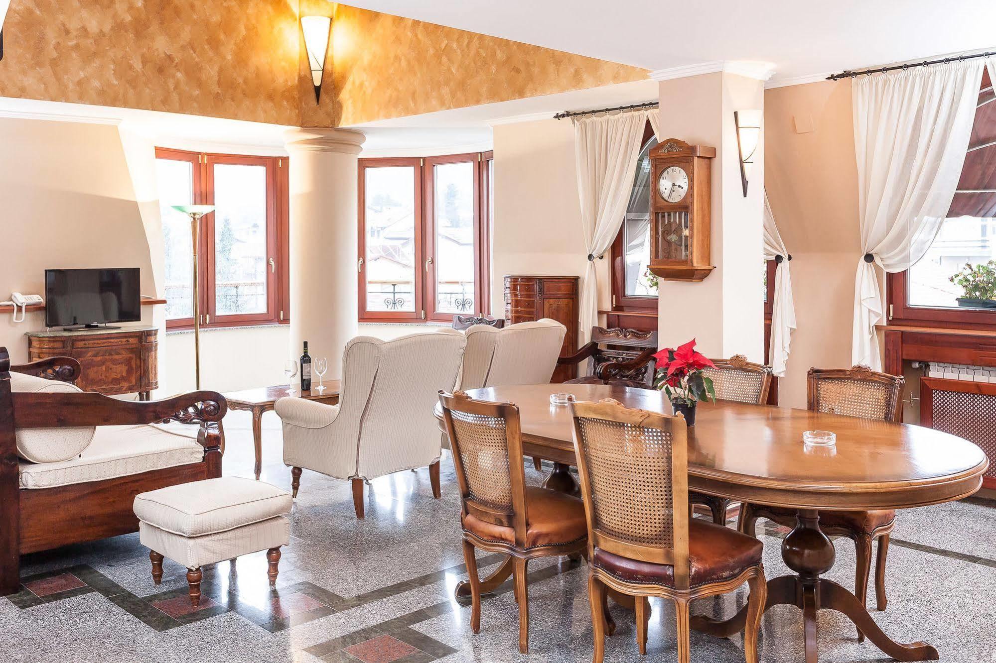 Modern Inn Boutique Hotel Скопие Екстериор снимка